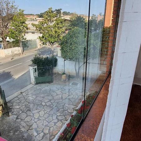 Appartement Entier Au Dessus De Villa, Climatisation Reversible Poele A Bois Tres Chaleureux , Wi Fi Parking Privee Gratuit Situation 500 M, Plage Et Centre Ville Санари-сюр-Мер Екстериор снимка